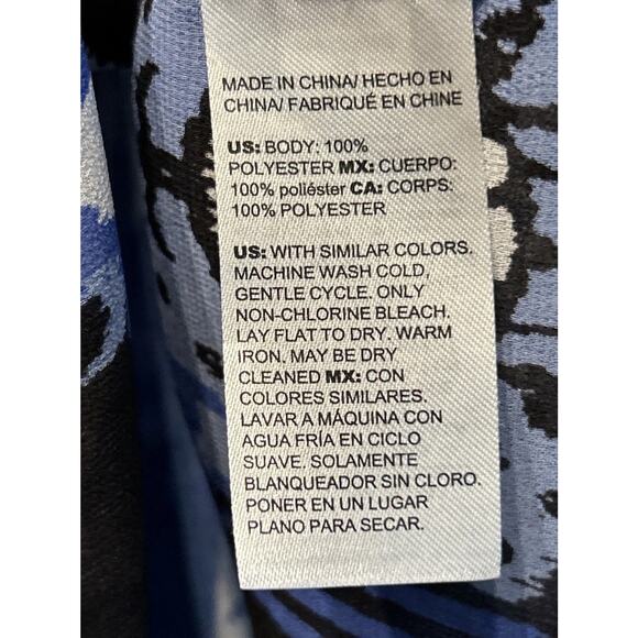 Chico's Blue Ikat Blouse Size 12 Billow Sleeves Sheer Chiffon Bohemian Career - Picture 8 of 9